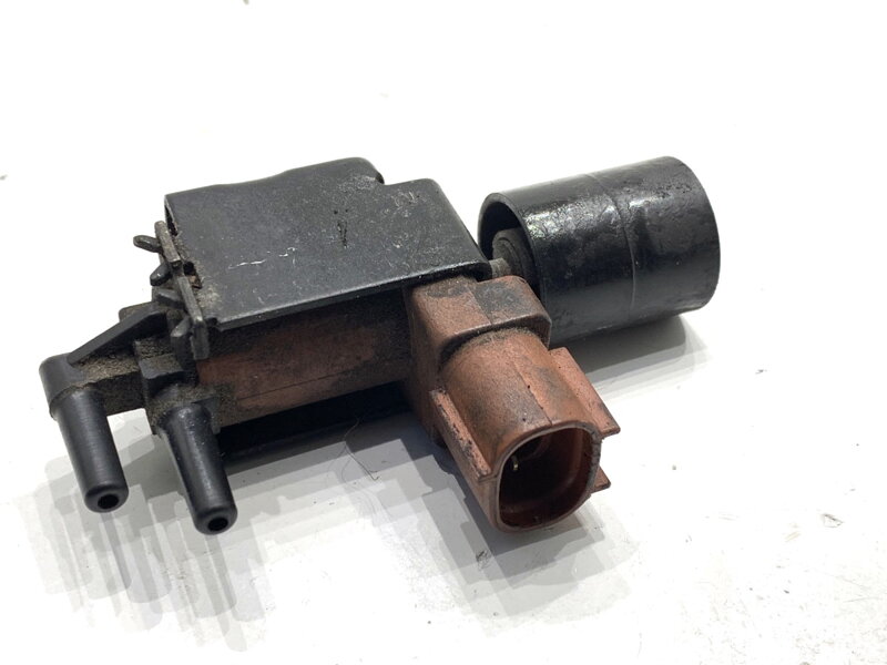 Ventil podtlaku Volvo S80 II (124) 2006 - 2016