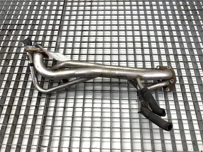 Hlavné potrubie vody Volvo S80 II (124) 2006 - 2016