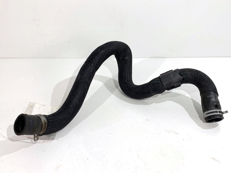 Potrubie vody Renault Megane IV Liftback (B9A/M/N_) 2015 - 2022 924004058R