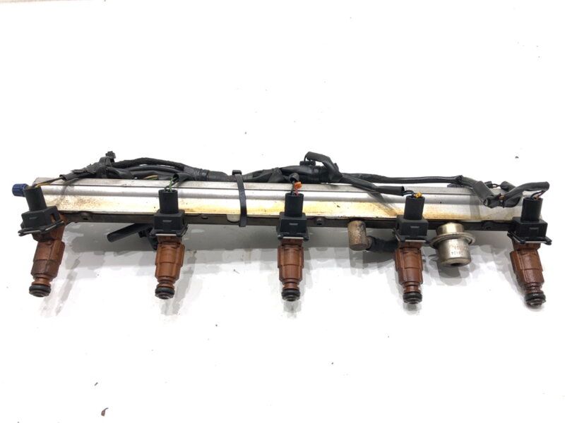 Vstrekovacia rampa Volvo V70 II (285) 1999 - 2008