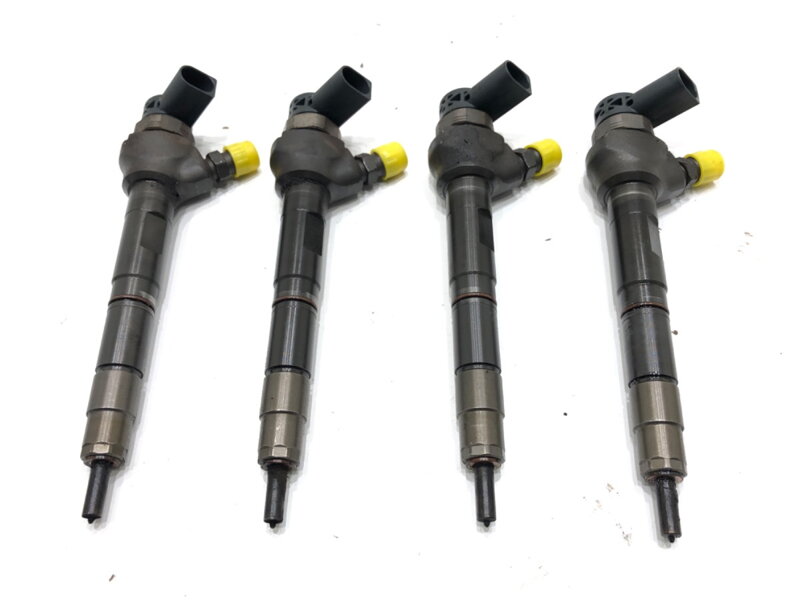 Vstrekovače sada VW Passat B7 (362) 2010 - 2015 0445110369