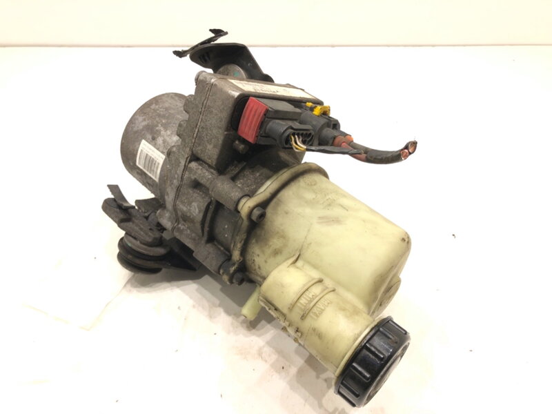 Servočerpadlo Dacia Duster (HS_) 2010 - 2018 491100032R