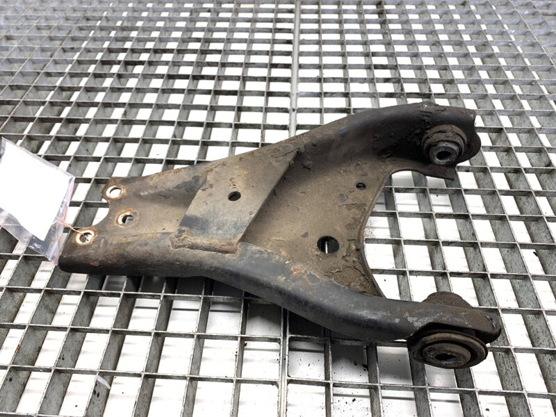 Rameno pravé predné Dacia Duster (HS_) 2010 - 2018