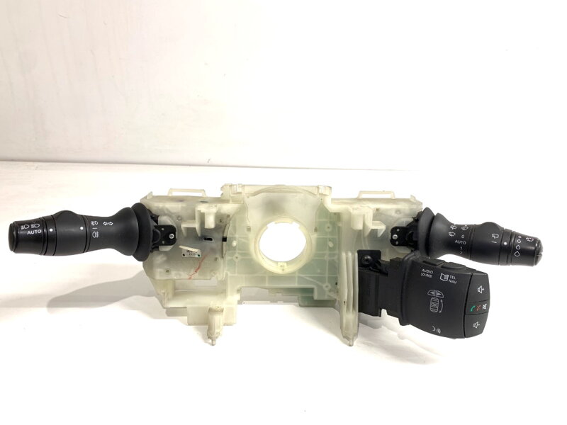 Prepínač združený Renault Megane III Grandtour (KZ0/1) 2008 - 2022 255670019R