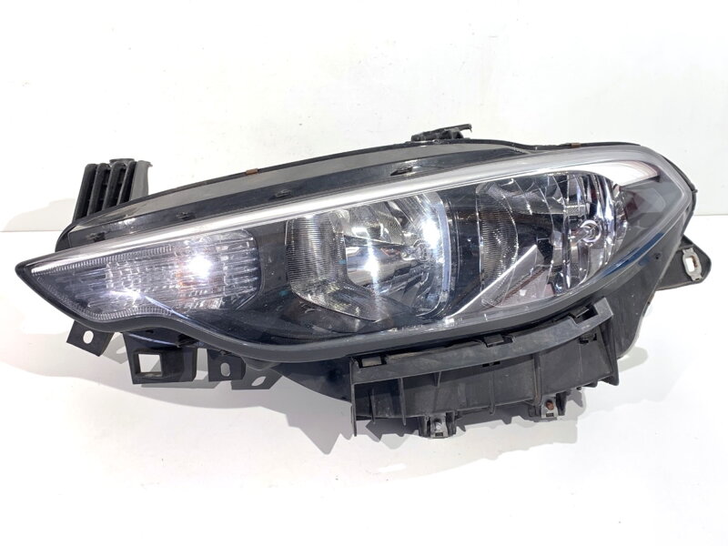 Svetlo ľavé predné Fiat Tipo Sedan (356_) 2015 - 2022