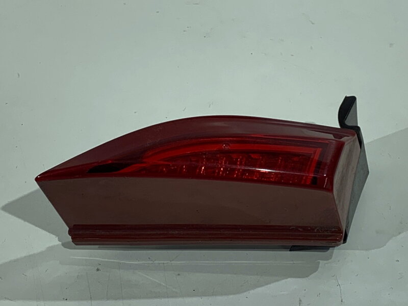 Svetlo pravé zadné vnútorné Fiat Tipo Sedan (356_) 2015 - 2022 52195071