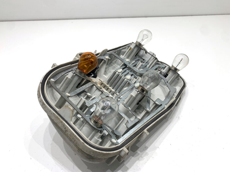 Vložka svetlá pravá zadná Audi A6 C6 (4F2) 2004 - 2011