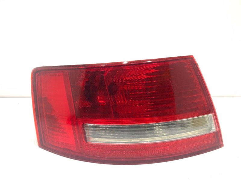 Svetlo ľavé zadné Audi A6 C6 (4F2) 2004 - 2011