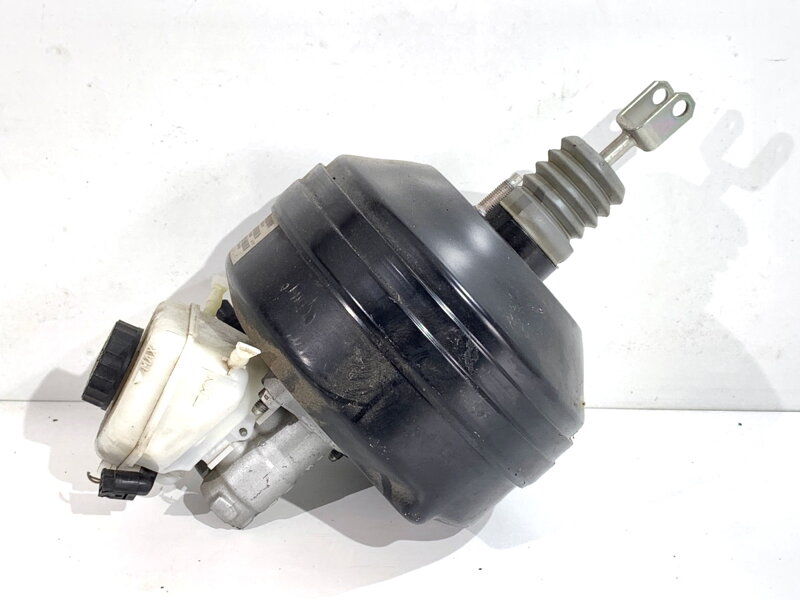 Servo brzdy BMW 3 (F30, F80) 2011 - 2018 6872135