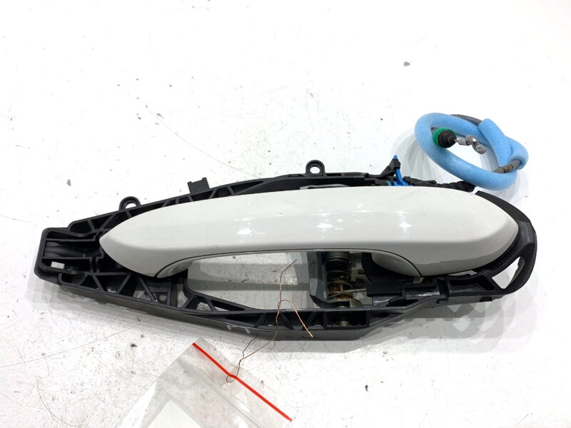 Kľučka vonkajšia pravá zadná BMW 2 Gran Coupe (F44) 2019 - 2022 9881778