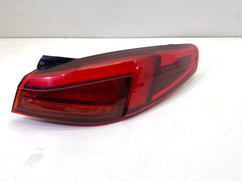 Svetlo pravé zadné BMW 2 Gran Coupe (F44) 2019 - 2022 7465466