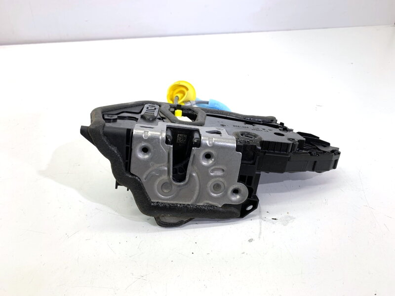 Zámok dverí ľavý zadný BMW 2 Gran Coupe (F44) 2019 - 2022 7956143