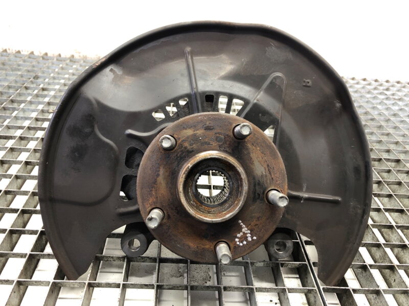 Otoč pravá predná Toyota RAV 4 IV (_A4_) 2012 - 2022 F180R