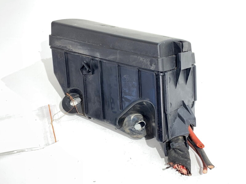 Poistková skrinka VW Golf VII Variant (BA5, BV5) 2013 - 2022 5Q0907361C