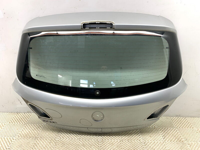 Veko batožinového priestoru kufor zadný Opel Corsa E (X15) 2014 - 2022 Z176