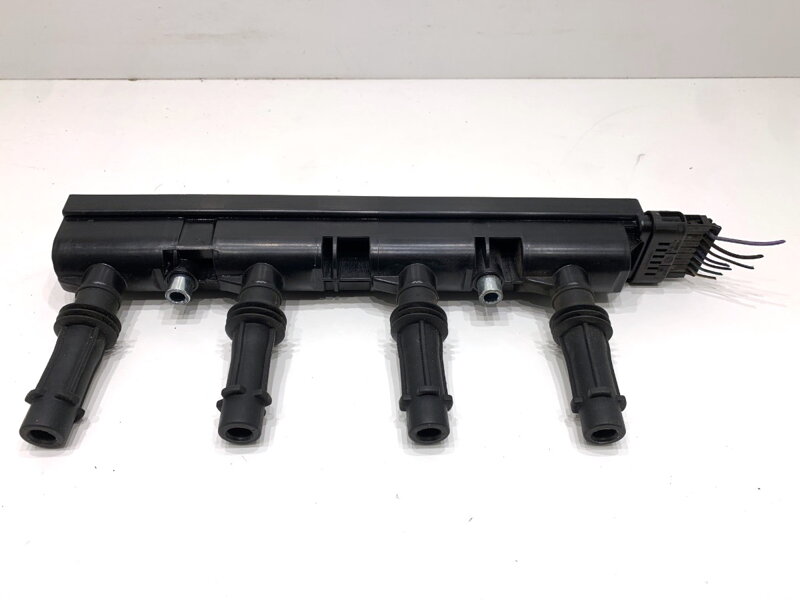 Cievka zapaľovacia Opel Corsa E (X15) 2014 - 2022 GN10401