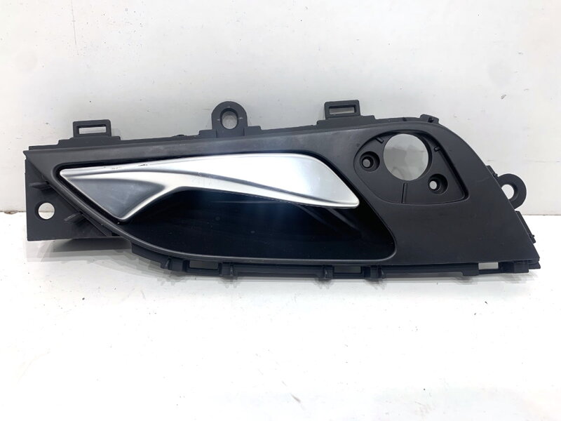 Kľučka vnútorná pravá zadná Hyundai I40 I (VF) 2012 - 2022 26111-72802