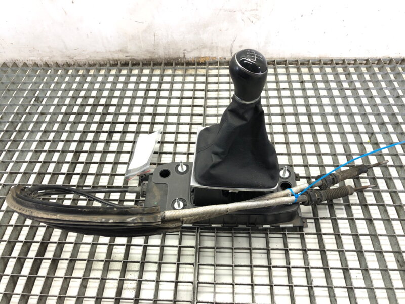 Riadiaca páka volič prevodovky VW Golf VII Variant (BA5, BV5) 2013 - 2022 5Q0711049AP