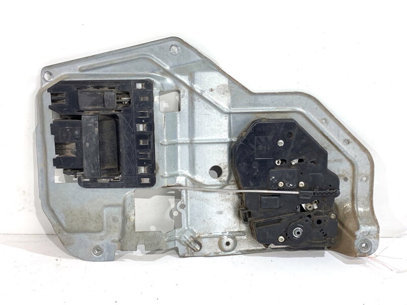 Zámok dverí zadných VW Transporter V Autobus (7HB, 7HJ, 7EB, 7EJ) 2003 - 2015 7H0829309