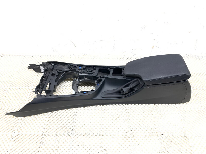 Tunel stredový S lakťovou opierkou BMW 3 Gran Turismo (F34) 2012 - 2022