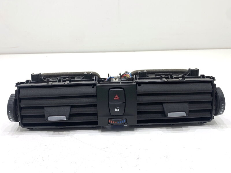 Mriežka ventilácie predná BMW 3 Gran Turismo (F34) 2012 - 2022 9347436