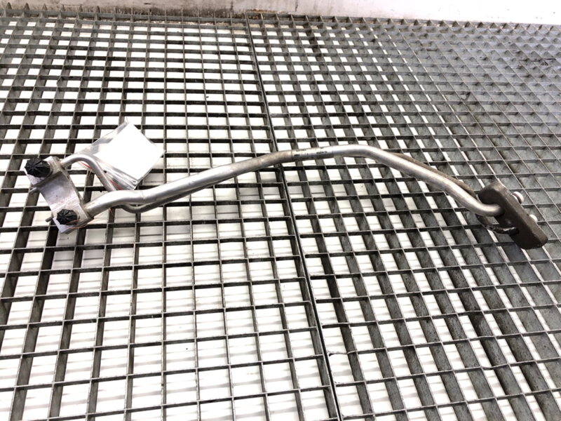 Hadica klimatizácie BMW X6 (F16, F86) 2014 - 2019 9271894