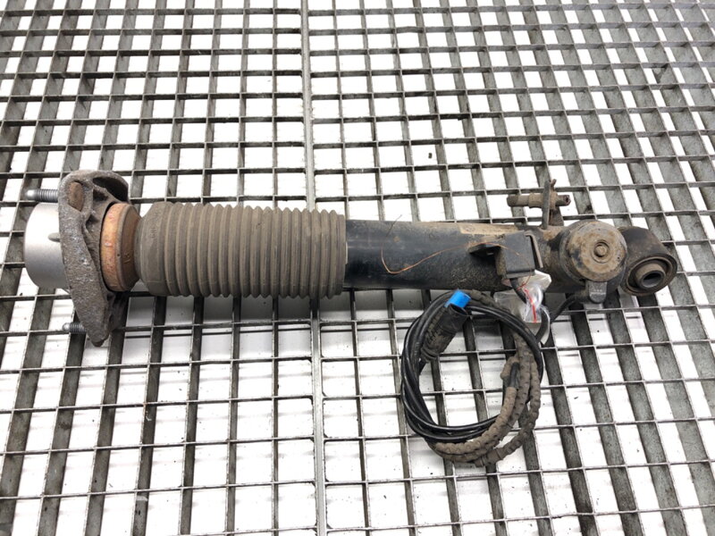 Tlmič ľavý zadný BMW X6 (F16, F86) 2014 - 2019 6875087