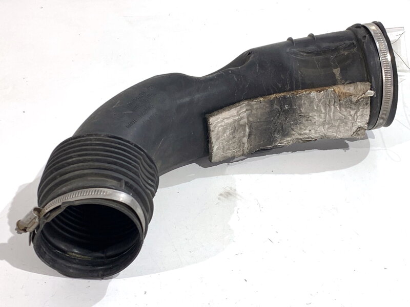 Vzduchové potrubie BMW X6 (F16, F86) 2014 - 2019 8512381