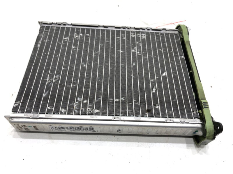 Radiátor kúrenia Renault Trafic III Autobus (JG_) 2014 - 2022 T1007696SAA