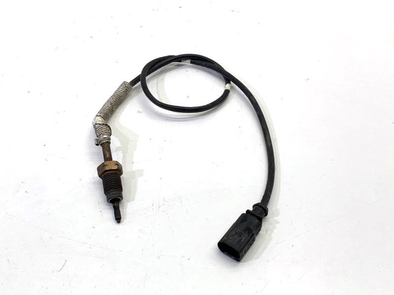 Snímač teploty spalín VW Transporter / Caravelle VI Autobus (SGB, SGJ, SHB, SHJ) 2015 - 2022 04L906088HK