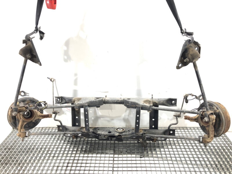 Výstuha zadná Dacia Duster (HM_) 2017 - 2022