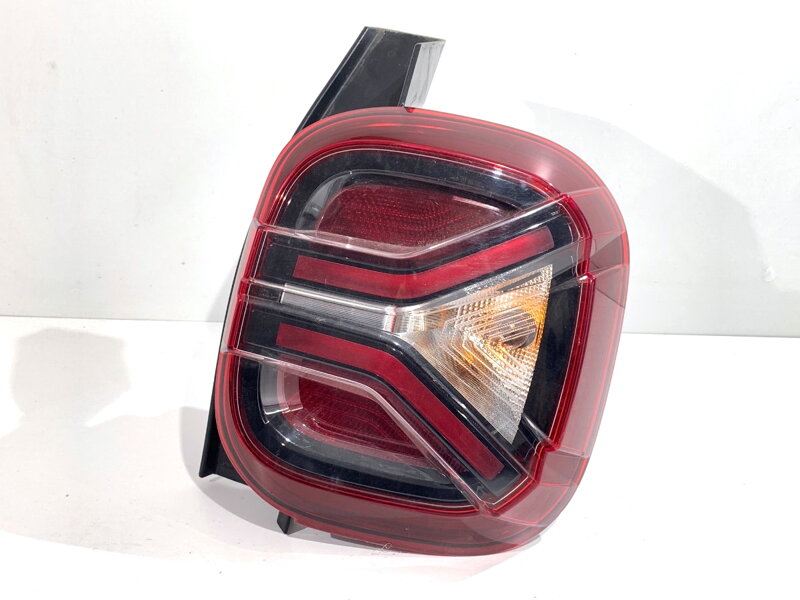 Svetlo pravé zadné Dacia Duster (HM_) 2017 - 2022 265509473R