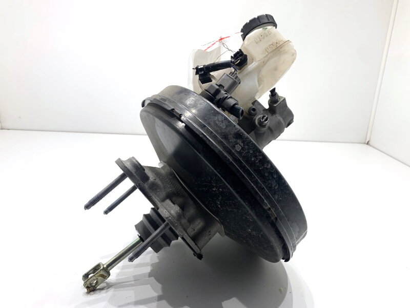 Servo brzdy Dacia Duster (HM_) 2017 - 2022 472104797R