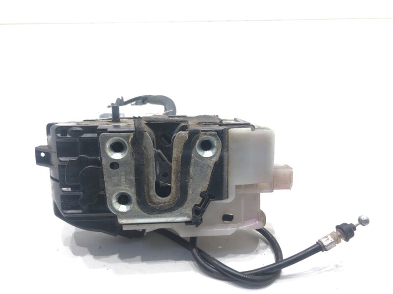 Zámok dverí pravý zadný KIA CEE ' D SW (ED) 2007 - 2012