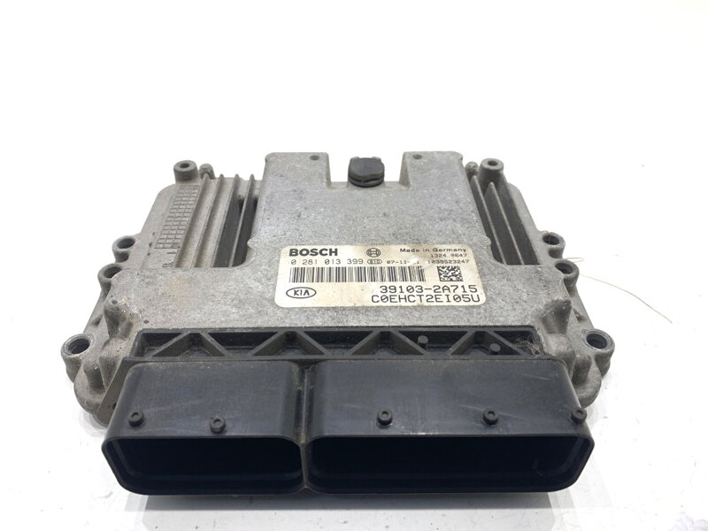 Riadiaca jednotka motora KIA CEE ' D SW (ED) 2007 - 2012 39103-2A715