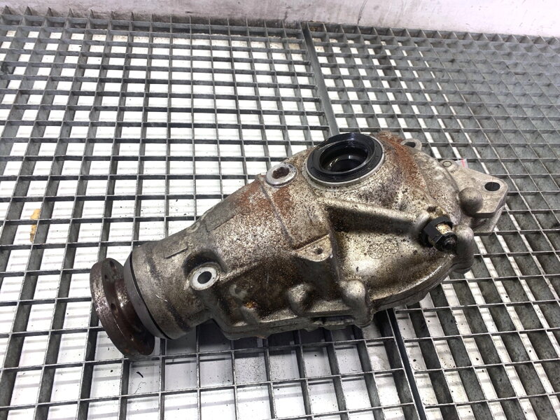 Diferenciál predný BMW 5 (G30, F90) 2016 - 2022 8638080