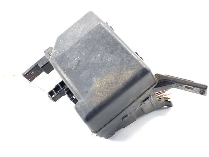 Poistková skrinka Suzuki Swift III (MZ, EZ) 2005 - 2022