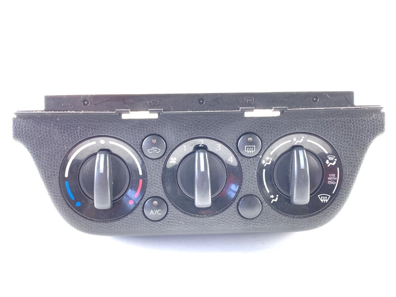 Panel ovládania ventilácie Suzuki Swift III (MZ, EZ) 2005 - 2022
