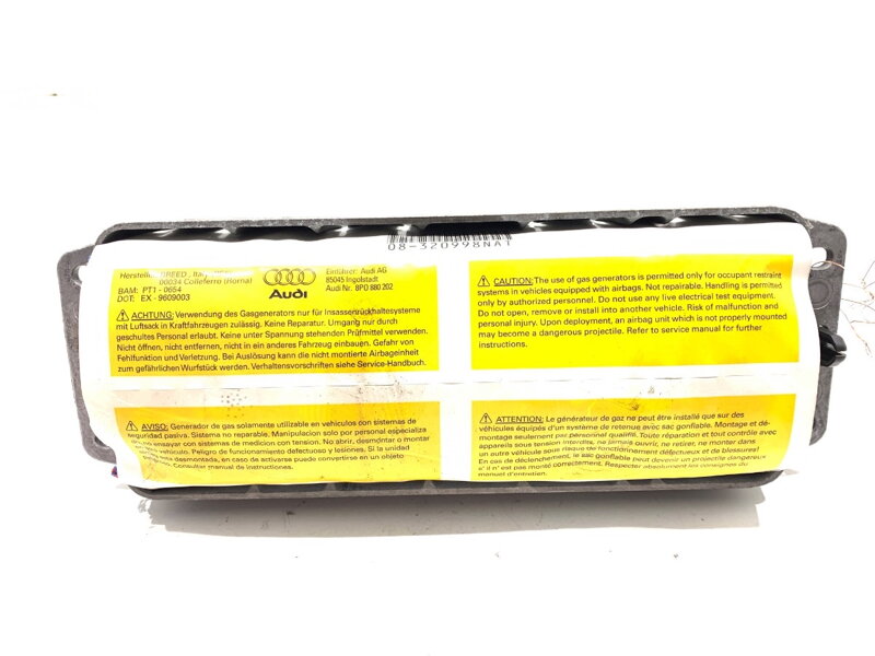 Airbag spolujazdca Audi A3 (8P1) 2003 - 2013 8P0880202