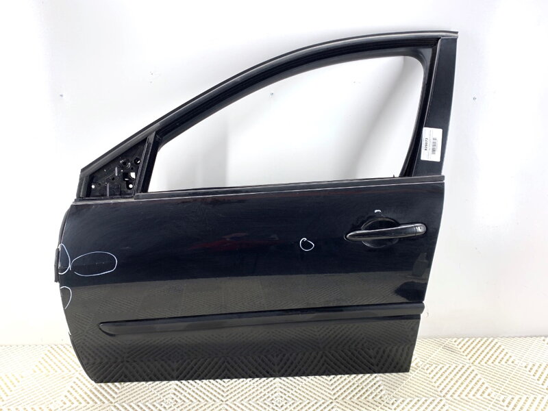 Dvere ľavé predné Renault Laguna III Grandtour (KT0/1) 2007 - 2015