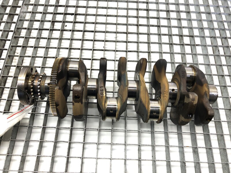 Hriadeľ kľukový BMW 3 Gran Turismo (F34) 2012 - 2022 8639541