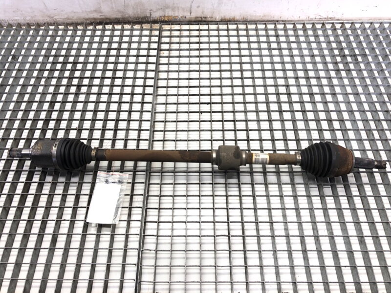 Poloos pravá predná Hyundai Kona (OS, OSE, OSI) 2017 - 2022 49501J9000