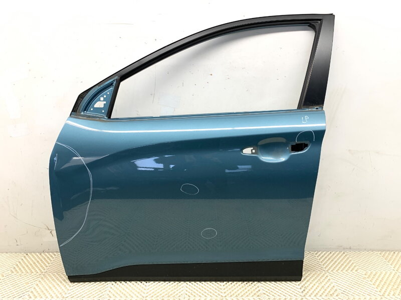 Dvere ľavé predné Hyundai Kona (OS, OSE, OSI) 2017 - 2022 SU8