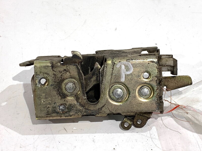 Zámok dverí pravý predný VW LT 28-35 II Autobus (2DB, 2DE, 2DK) 1996 - 2006