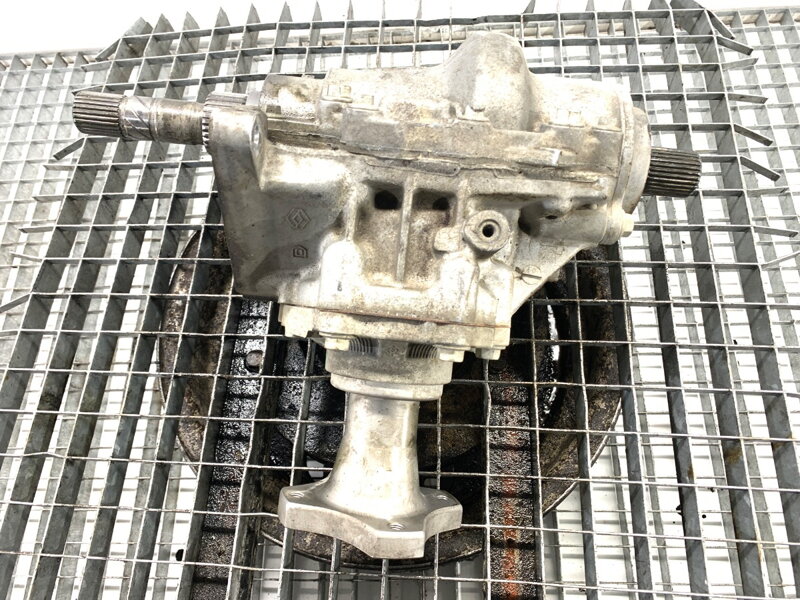 Reduktor Dacia Duster (HM_) 2017 - 2022 331175457R