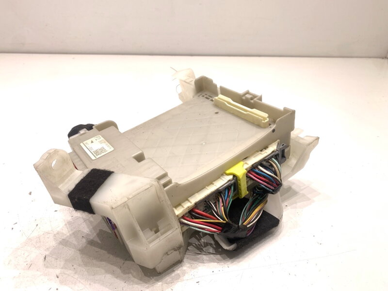 Modul komfortu Lexus CT (ZWA10_) 2010 - 2022 82730-76020