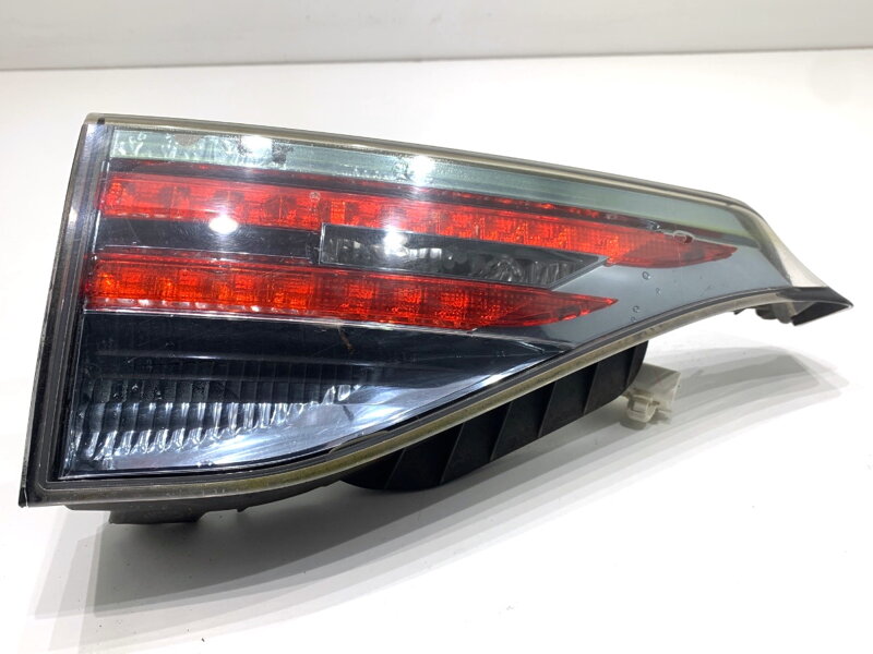 Svetlo zadné ľavé vnútorné Lexus CT (ZWA10_) 2010 - 2022