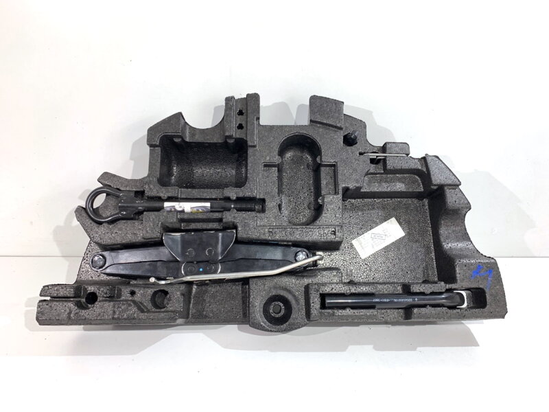 Sada náradia Renault Laguna III Grandtour (KT0/1) 2007 - 2015 995040003R