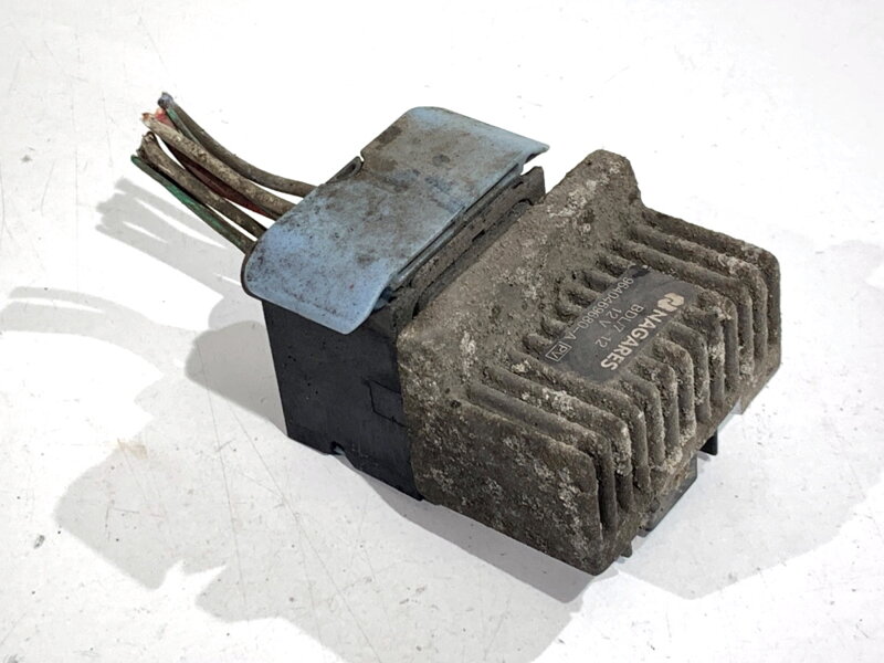 Relé sviečok žiarových Renault Laguna III Grandtour (KT0/1) 2007 - 2015 9640469680