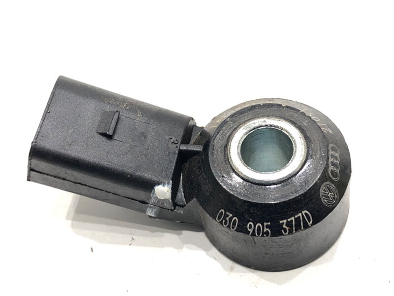 Snímač spaľovania klepania Audi Q3 Sportback (F3N) 2019 - 2022 030905377D